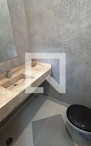 Casa à venda com 170m², 4 quartos e 2 vagas Casa à venda com 170m², 4 quartos e 2 vagasLavabo