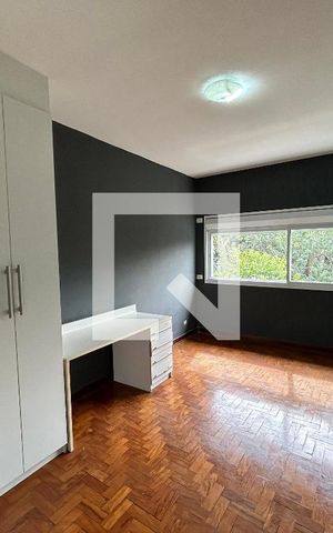 Casa à venda com 170m², 4 quartos e 2 vagas Casa à venda com 170m², 4 quartos e 2 vagasQuarto 2