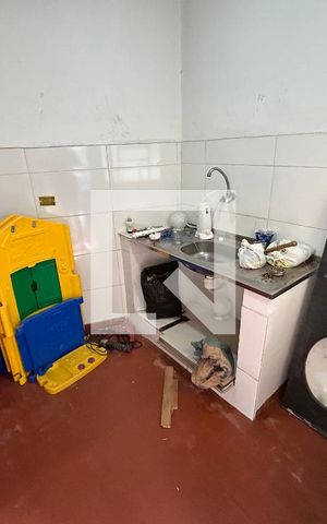 Casa à venda com 170m², 4 quartos e 2 vagas Casa à venda com 170m², 4 quartos e 2 vagasEdicula