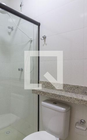 Casa à venda com 100m², 2 quartos e 2 vagasBanheiro da Suíte 1