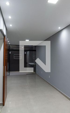 Casa à venda com 100m², 2 quartos e 2 vagasSala/Cozinha