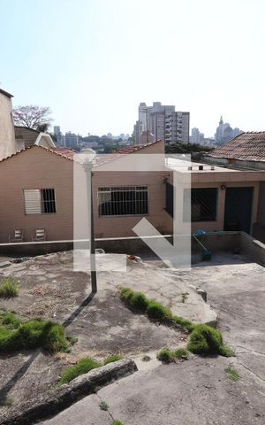 Casa à venda com 280m², 2 quartos e 1 vagaQuintal