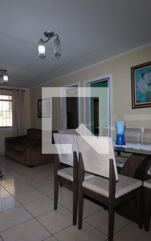 Casa à venda com 280m², 2 quartos e 1 vagaSala de Jantar
