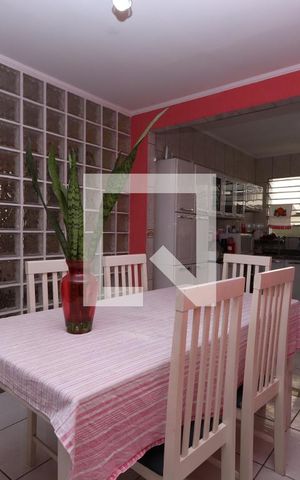 Casa à venda com 280m², 2 quartos e 1 vagaCopa