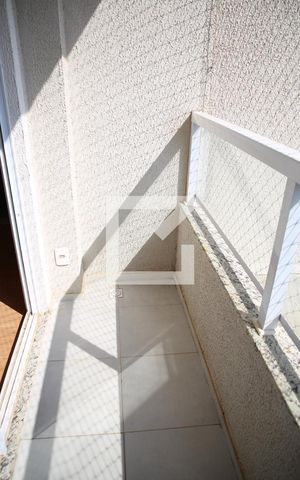Apartamento para alugar com 46m², 2 quartos e 1 vagaSacada