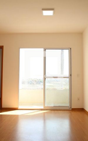 Apartamento para alugar com 46m², 2 quartos e 1 vagaSala