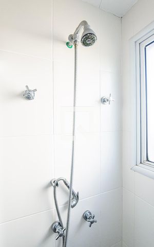 Apartamento para alugar com 145m², 3 quartos e 2 vagas Apartamento para alugar com 145m², 3 quartos e 2 vagasBanheiro 3