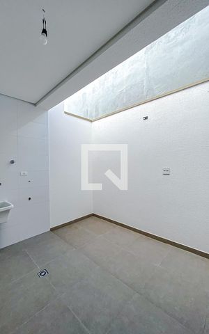 Casa à venda com 112m², 3 quartos e 2 vagasÁrea de Serviço