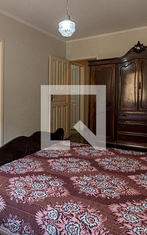 Casa à venda com 240m², 4 quartos e 2 vagas Casa à venda com 240m², 4 quartos e 2 vagassuíte1