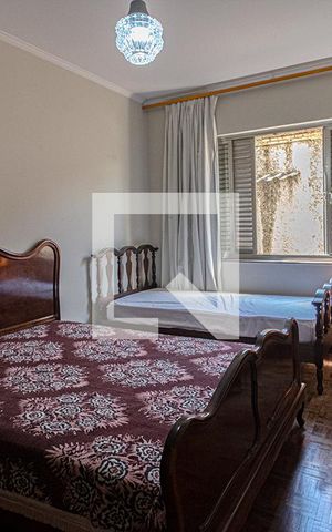 Casa à venda com 240m², 4 quartos e 2 vagas Casa à venda com 240m², 4 quartos e 2 vagassuíte1