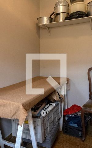 Casa à venda com 240m², 4 quartos e 2 vagas Casa à venda com 240m², 4 quartos e 2 vagasquarto de empregada