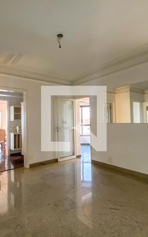 Apartamento para alugar com 400m², 3 quartos e 5 vagas Apartamento para alugar com 400m², 3 quartos e 5 vagasCopa