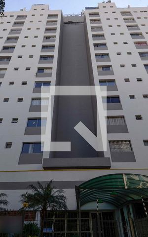 Apartamento à venda com 50m², 2 quartos e 1 vagaFachada