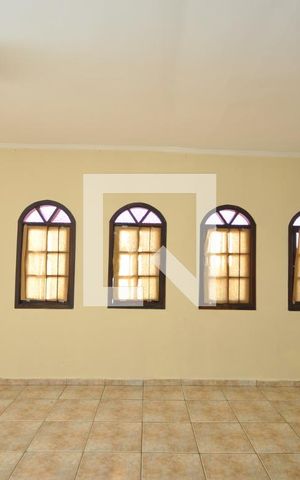 Casa para alugar com 360m², 4 quartos e sem vagaSala