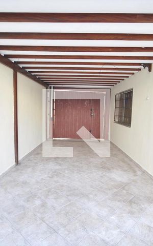 Casa para alugar com 360m², 4 quartos e sem vagaGaragem