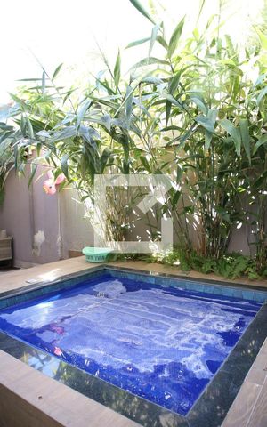 Casa à venda com 261m², 4 quartos e 2 vagasVaranda