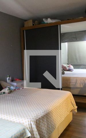 Casa à venda com 261m², 4 quartos e 2 vagasQuarto 1
