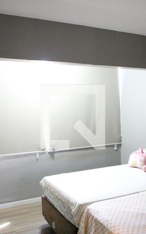 Casa à venda com 261m², 4 quartos e 2 vagasQuarto 1