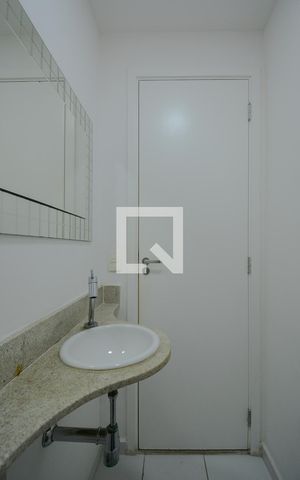 Apartamento para alugar com 107m², 3 quartos e 2 vagas Apartamento para alugar com 107m², 3 quartos e 2 vagasLavabo