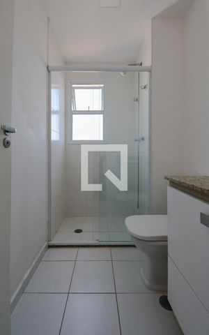 Apartamento para alugar com 107m², 3 quartos e 2 vagas Apartamento para alugar com 107m², 3 quartos e 2 vagasBanheiro da Suíte