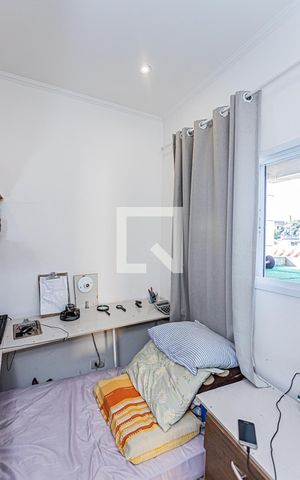 Casa à venda com 230m², 4 quartos e 2 vagas Casa à venda com 230m², 4 quartos e 2 vagasQuarto 2 - edícula
