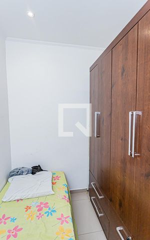 Casa à venda com 230m², 4 quartos e 2 vagas Casa à venda com 230m², 4 quartos e 2 vagasQuarto 2 - edícula