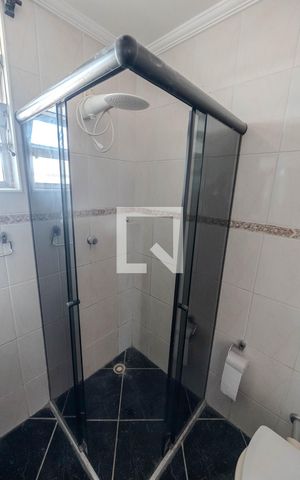 Apartamento para alugar com 47m², 2 quartos e sem vaga Apartamento para alugar com 47m², 2 quartos e sem vagaBanheiro