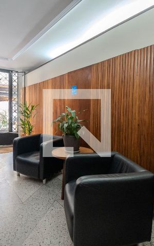 Apartamento para alugar com 47m², 2 quartos e sem vaga Apartamento para alugar com 47m², 2 quartos e sem vagaHall de entrada