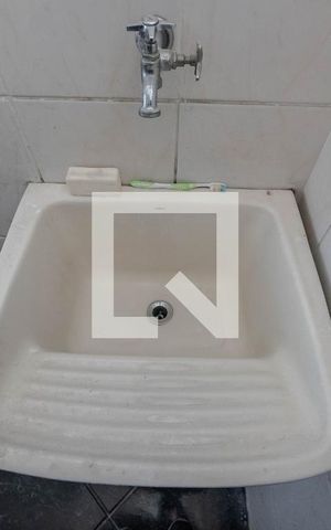 Apartamento para alugar com 47m², 2 quartos e sem vaga Apartamento para alugar com 47m², 2 quartos e sem vagaÁrea de Serviço
