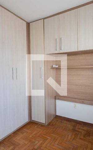 Apartamento para alugar com 47m², 2 quartos e sem vaga Apartamento para alugar com 47m², 2 quartos e sem vagaQuarto 2