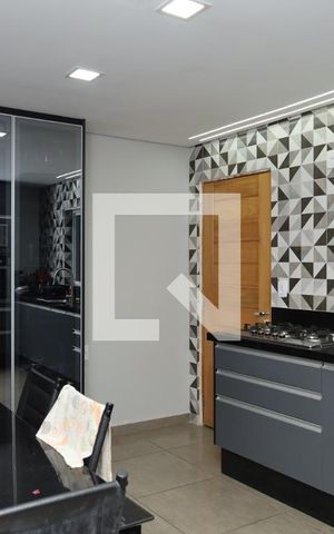 Casa à venda com 250m², 3 quartos e 2 vagasCozinha 
