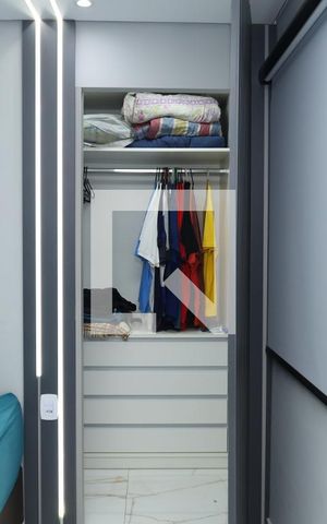Casa à venda com 250m², 3 quartos e 2 vagasQuarto 