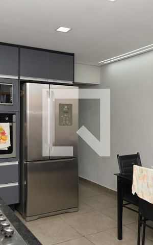 Casa à venda com 250m², 3 quartos e 2 vagasCozinha 