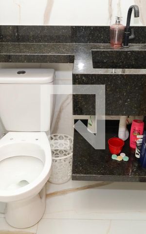 Casa à venda com 250m², 3 quartos e 2 vagasBanheiro
