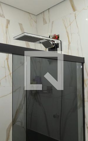 Casa à venda com 250m², 3 quartos e 2 vagasBanheiro