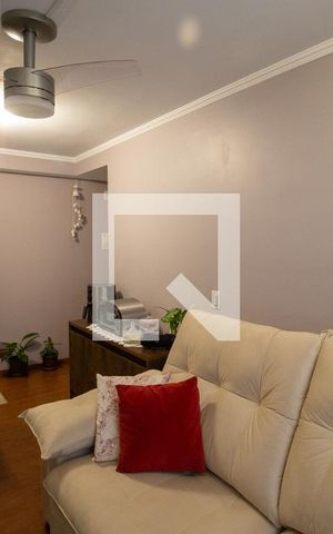 Apartamento à venda com 41m², 2 quartos e sem vaga Apartamento à venda com 41m², 2 quartos e sem vagaSala