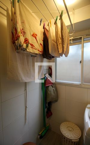 Apartamento à venda com 41m², 2 quartos e sem vaga Apartamento à venda com 41m², 2 quartos e sem vagaÁrea de Serviço