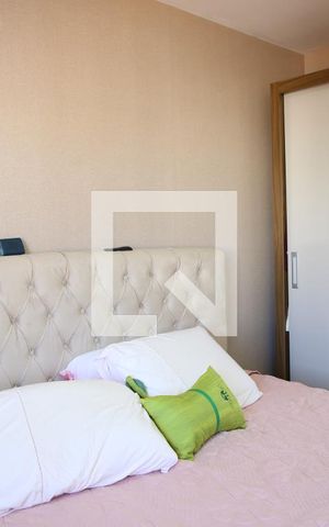 Apartamento à venda com 56m², 2 quartos e 2 vagasQuarto 2