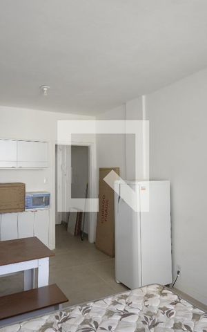 Apartamento à venda com 25m², 1 quarto e sem vagaKitnet