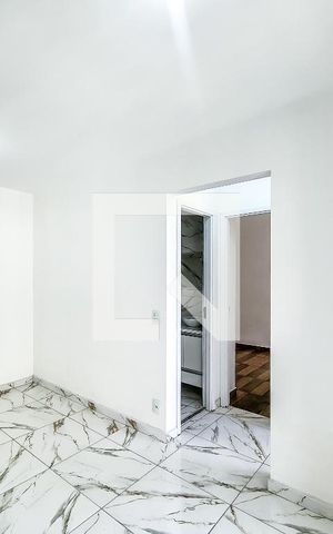 Apartamento à venda com 38m², 2 quartos e sem vaga Apartamento à venda com 38m², 2 quartos e sem vagaSala/Cozinha