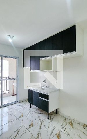 Apartamento à venda com 38m², 2 quartos e sem vaga Apartamento à venda com 38m², 2 quartos e sem vagaSala/Cozinha