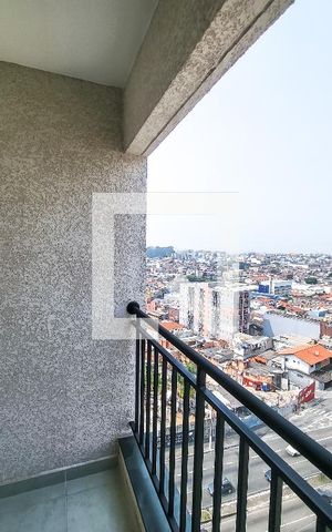 Apartamento à venda com 38m², 2 quartos e sem vaga Apartamento à venda com 38m², 2 quartos e sem vagaVaranda