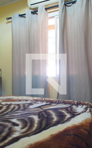 Casa à venda com 100m², 4 quartos e 6 vagasQuarto 1