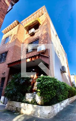 Casa à venda com 120m², 2 quartos e 1 vaga Casa à venda com 120m², 2 quartos e 1 vagaFachada da casa