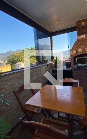 Casa à venda com 120m², 2 quartos e 1 vaga Casa à venda com 120m², 2 quartos e 1 vagaEspaço Gourmet