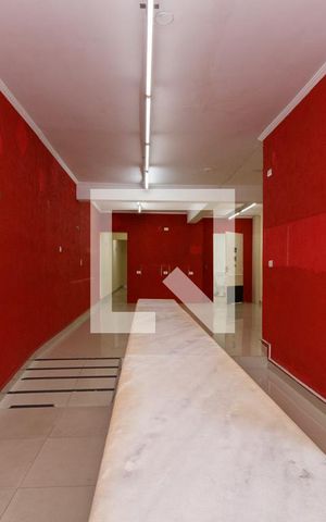 Casa à venda com 360m², 3 quartos e 4 vagas Casa à venda com 360m², 3 quartos e 4 vagasÁrea comum