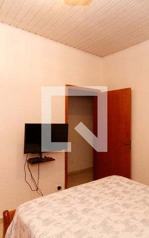 Casa à venda com 360m², 3 quartos e 4 vagas Casa à venda com 360m², 3 quartos e 4 vagasQuarto 2