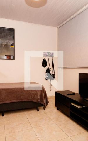 Casa à venda com 360m², 3 quartos e 4 vagas Casa à venda com 360m², 3 quartos e 4 vagasQuarto 3