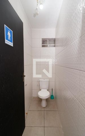 Casa à venda com 360m², 3 quartos e 4 vagas Casa à venda com 360m², 3 quartos e 4 vagasÁrea comum