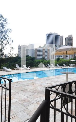 Apartamento à venda com 150m², 3 quartos e 4 vagasPiscina
